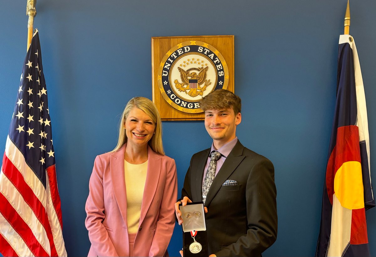 I’m proud to honor Nathaniel from Evergreen – a Congressional Award winner from #CO07! Nathaniel completed 200 hours of public service, 100 hours of personal development, 100 hours of physical fitness, & a 2 day expedition.  Congratulations, Nathaniel!