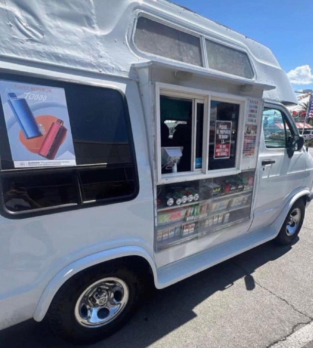 A vape truck?? Our country is doomed