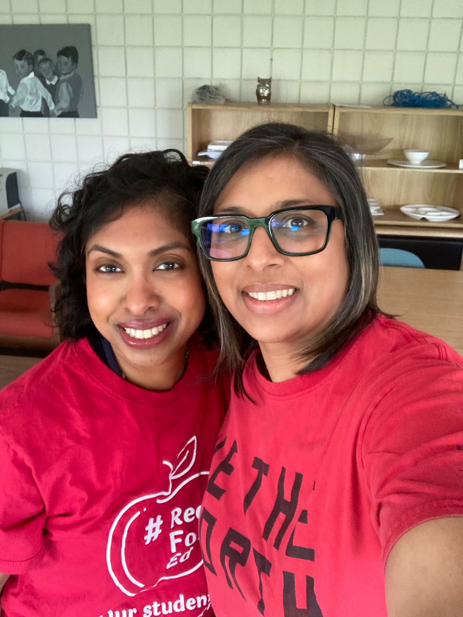 Teachers at Milliken PS are wearing #ETTRedforEd and showing solidarity in the fight for better learning conditions & learning conditions! #EducationUnafraid @ElemTeachersTO
