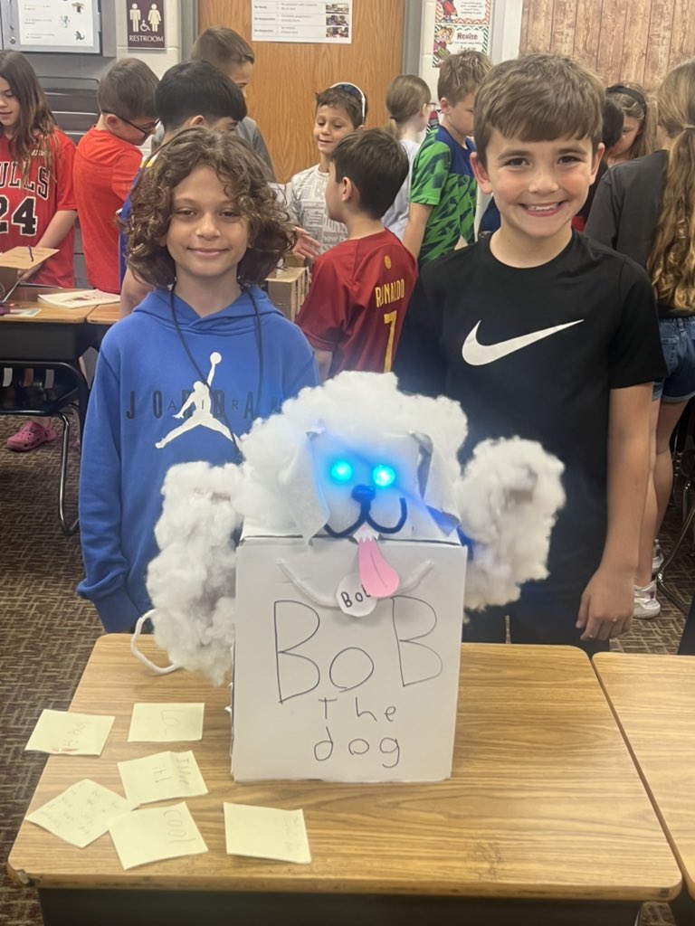 kwasnykate's tweet image. 3rd Grade Bird Brain Showcase! 🤩 #RebelPride #Sd113a