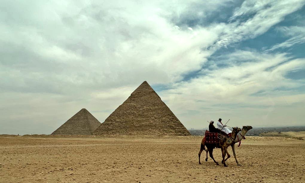 New discovery: Scientists find buried branch of the Nile that may have carried #pyramids’ stones Discovery of the branch, which ran alongside 31 pyramids, could solve mystery of blocks’ transportation 👉theguardian.com/world/article/…