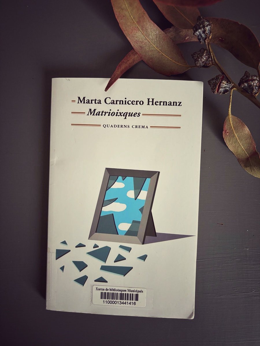 marandreu25's tweet photo. #Matrioixques de
@CarniceroMarta
Els personatges d' aquesta novel·la són ficticis, però el patiment que la inspira és real. Encara avui, a tot el món, milers de dones i nenes continuen sent violades.
Tan de bo no les deixem caure en l'oblit💜
Molt recomanable! https://t.co/Iz72FcEdSI