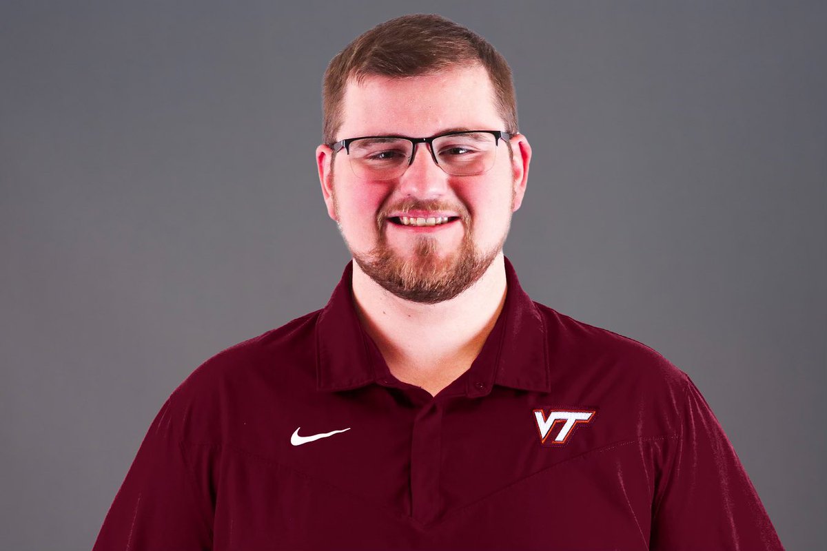 Happy birthday S/O to Director of Football Coaching Video Joshua Phillips (@Jphill_18 )🎉