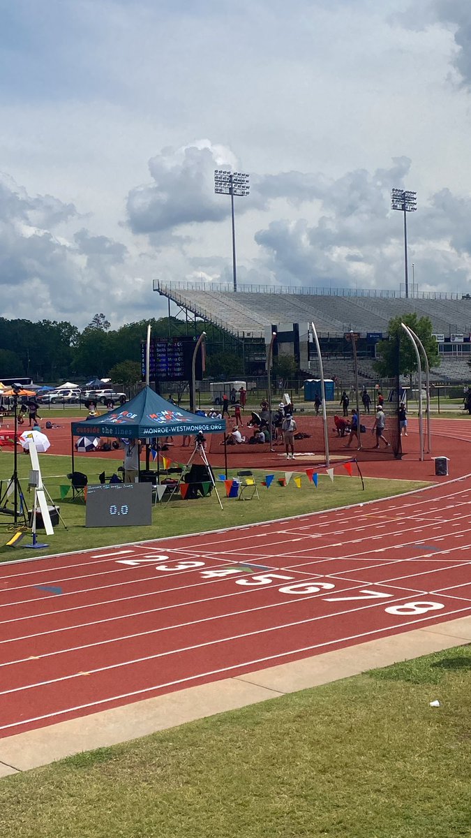 Here at the NJCAA National Meet looking for future Cowboys and Cowgirls ! Come let’s have a conversation!
#GeauxPokes