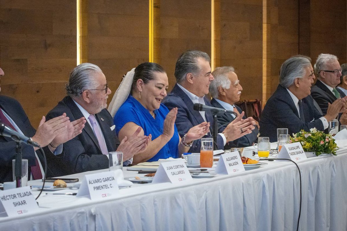 Durante la sesión de Consejo Nacional del @cceoficialmx, que preside Francisco Cervantes @fcervantes5, el Presidente de la Confederación, Alejandro Malagón @AMalagonB, a nombre de los industriales, aprovechó el foro para plantear algunas preguntas sobre el proceso electoral del