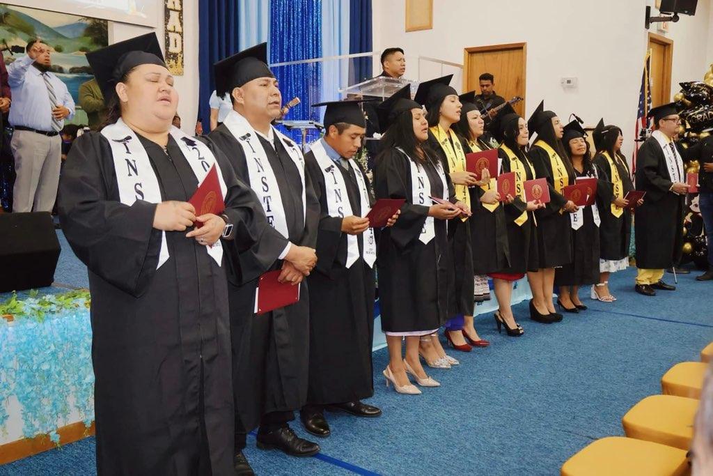 InsteGlobal's tweet image. 🎉 Felicitaciones a estos graduados de la Iglesia de Dios Sol de Justicia Morrison, Tennessee! 👏

🎉 Congratulations to these graduates at Sun of Justice Church of God Morrison, Tennessee! 👏