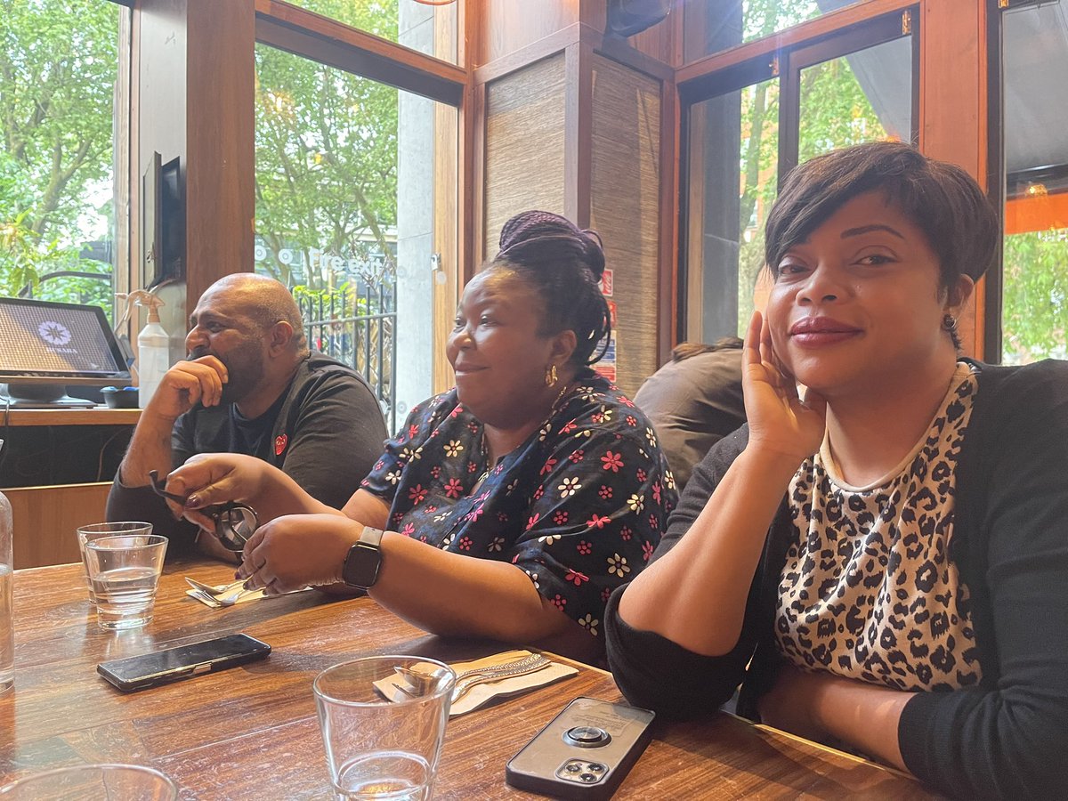 We are w/ esteemed #Aboriginal #TorresStraitIslander Professor @LynoreGeia visiting the #UK We gathered to host her for dinner #Nurses/Midwives @SheilaSobrany @RohitSagoo @CalvinMoorley @ezabe2 @RuthOshikanlu @MarshaLTJones @wendyolayiwola @WeRGlobalNurses @strictlykaren