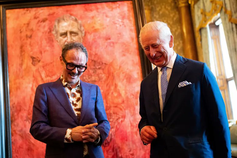 The first official portrait of #KingCharlesIII was unveiled one year after his coronation Read Full Detail please: celebritynews-website.blogspot.com/2024/05/the-fi…