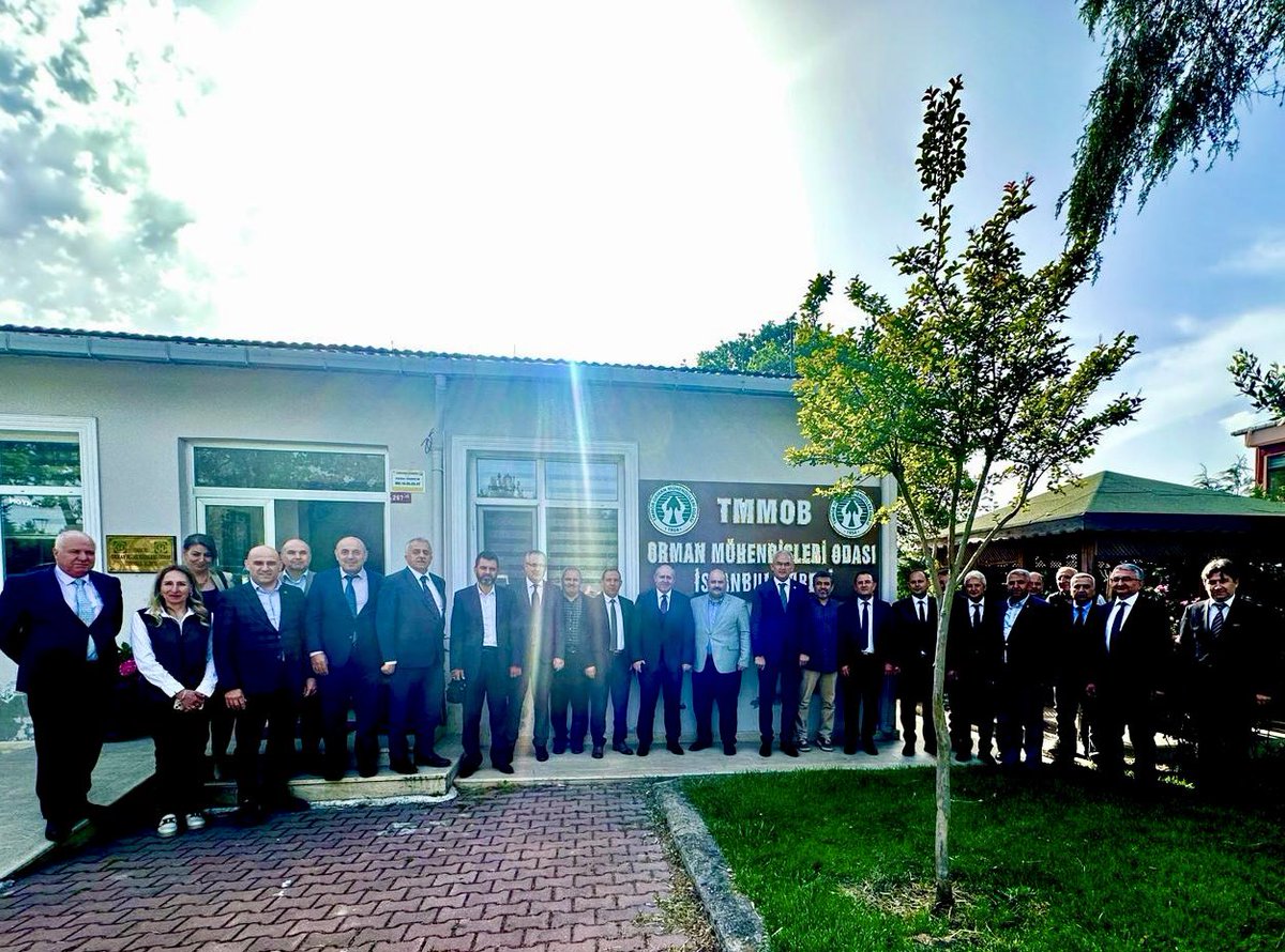 Orman Genel Müdürümüz Bekir Karacabey ve beraberindeki heyet, OMO İstanbul Şubemizi ziyaret ettiler. Sayın Genel Müdürümüze ve beraberindeki heyete nazik ziyaretleri için teşekkür ediyoruz.