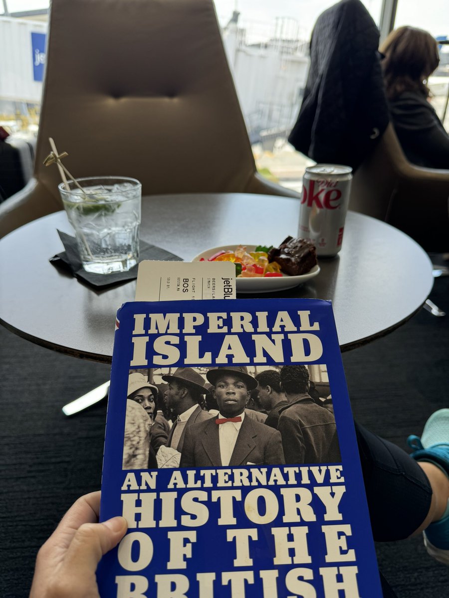 Reading @lottelydia wonderful Imperial Island in a Boston airport lounge in prep for my and @PolProfSteve’s interview with her for our @progbrit podcast next week. Stayed tuned!