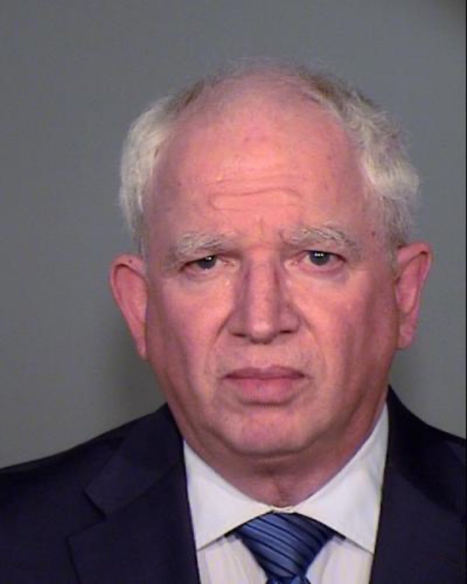 Seditious MAGA lawyer John Eastman’s mugshot today in Arizona after being arrested again. Love it, lock them all up. 💙