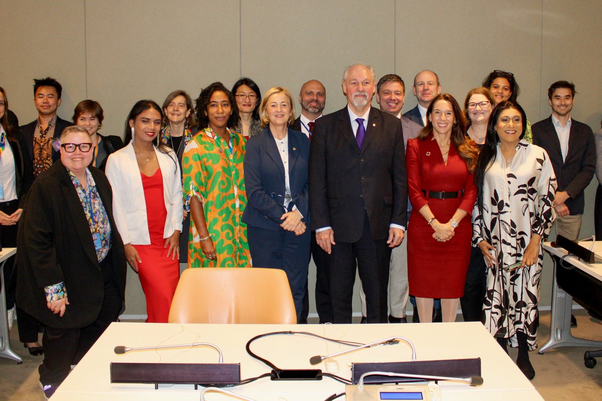 Today is International Day Against Homophobia, Biphobia and Transphobia 🌈🏳️‍⚧️ NZ is concerned by recent increases in discrimination and violence against the LGBTI community across the world. 🇳🇿 Amb. @CSchwalgerNZ proudly joined the LGBTI Core Group to mark #IDAHOBIT2024.