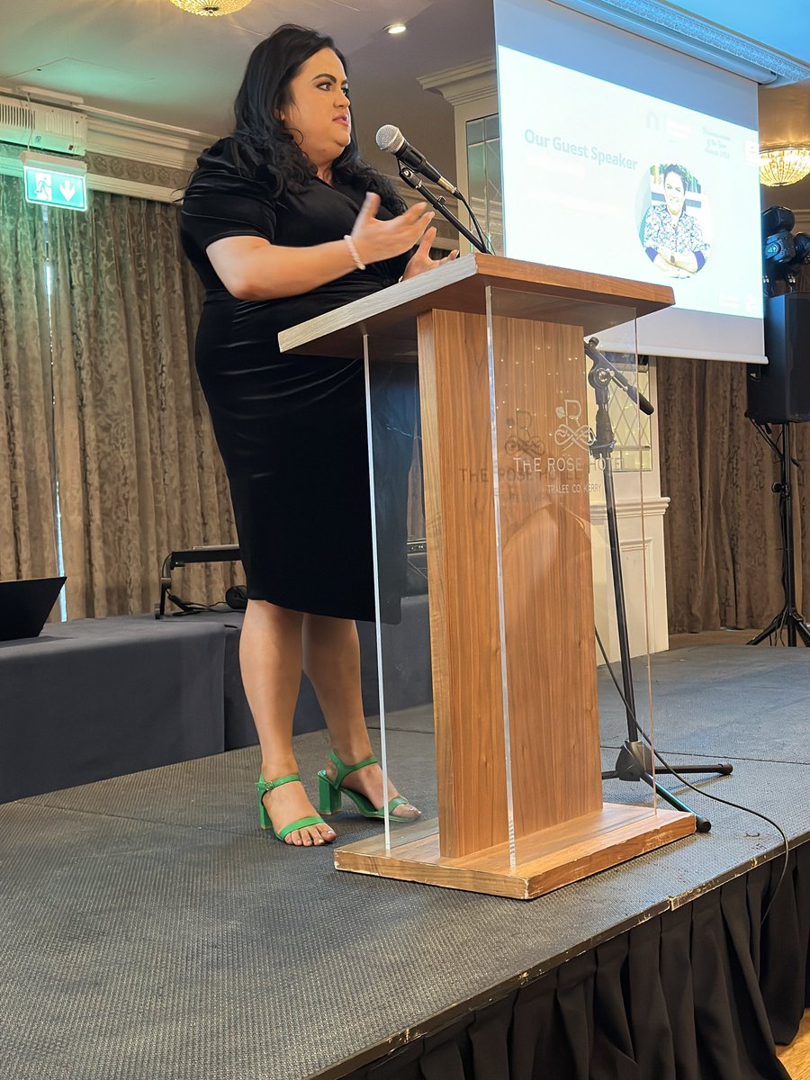 Brilliant insightful entertaining keynote address by @MTU_Alumni Trisha Lewis @TourismHospDept @trishas.transformation at #NetworkIreland Businesswoman of the Year Awards @rosehoteltralee #CelebratingSuccess