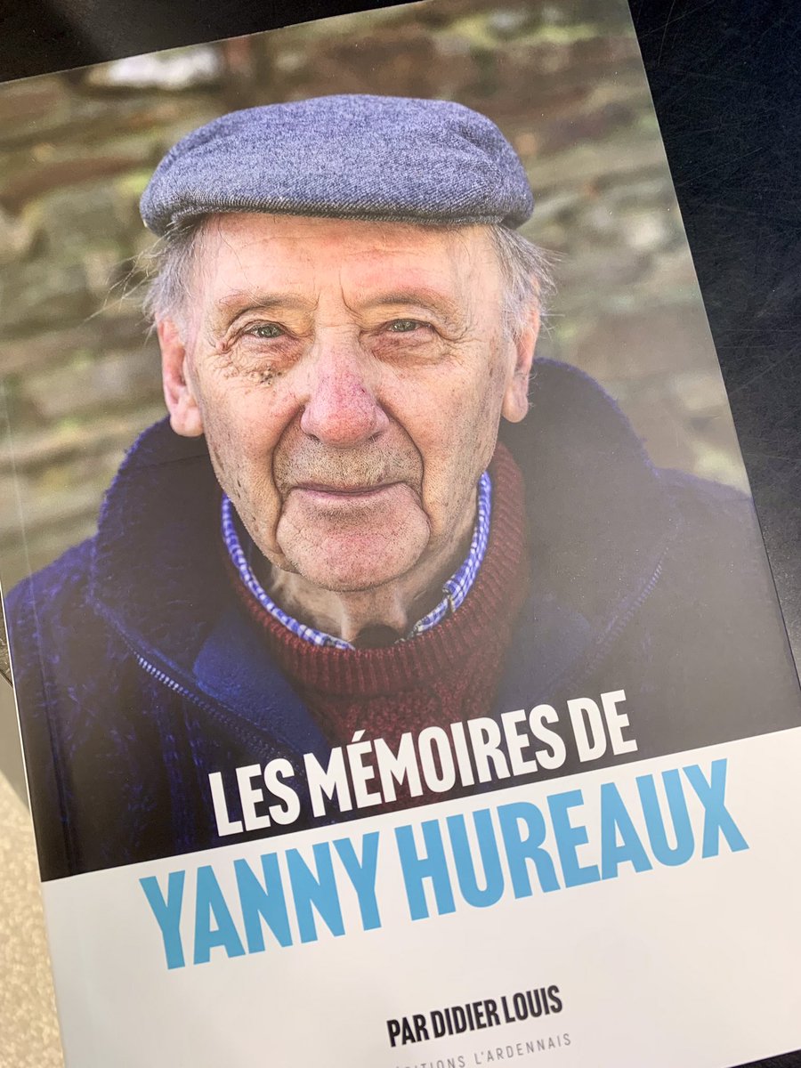 patrick_fostier's tweet image. Séance dédicace à la Librairie Rimbaud de Charleville-Mézières. « Le beuqueu » alias Yanny Hureaux dédicaçait ses mémoires avec leur auteur, Didier Louis ancien responsable de L&apos;Ardennais. 

Heureux de les retrouver tous les deux et de pouvoir lire ce document. 

Yanny peint…
