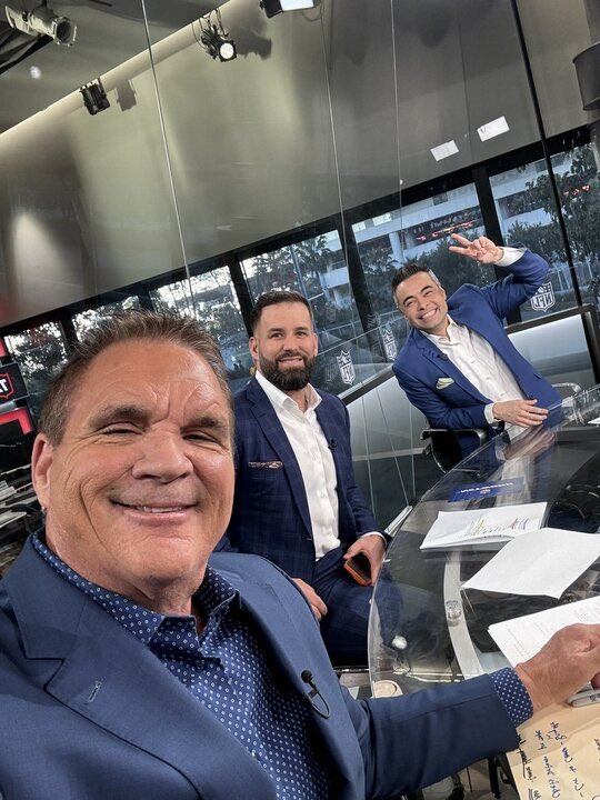 It’s been an absolute thrill hosting @NFLTotalAccess. Today is our last show and while our team is disappointed, we are excited about what’s next for us at @nflnetwork. “Thank you” isn’t nearly enough to express the gratitude I have for the team. See you at 7est for 1 more run.