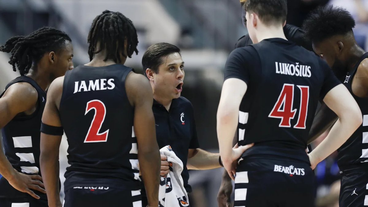 Cincinnati has quietly put together a SQUAD for next season:

Day Day Thomas
Simas Lukosius
Daniel Skillings Jr.
Dillon Mitchell
Aziz Bandaogo

CJ Fredrick
Jizzle James
Connor Hickman
Arrinten Page
Josh Reed
Tyler Betsey
Tyler McKinley

Wes Miller is cooking 🧑‍🍳