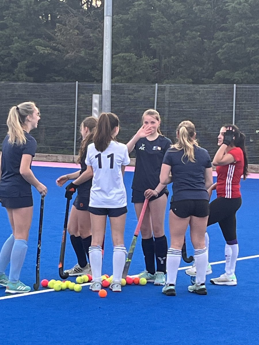 @oldloughtsta tweet media