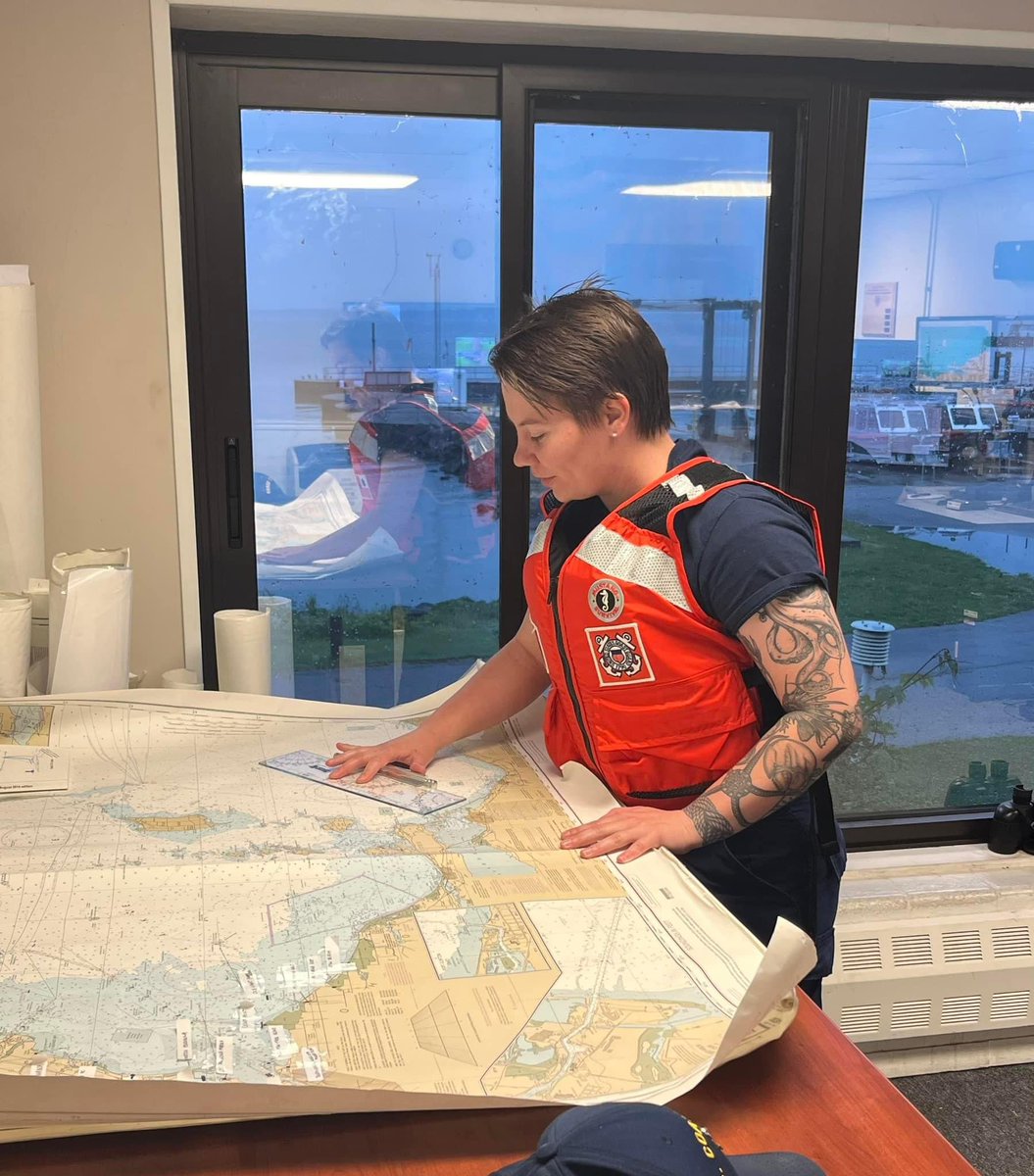 It’s “National Wear Your Lifejacket to Work Day!” 🛟

Join us as we kick off National Safe Boating Week, May 18-24th!

#USCG STA Marblehead is participating  in the effort to encourage everyone to wear a life jacket while in/around the water.

#WearYourLifeJacketatWork https://t.co/taNjySVhBW