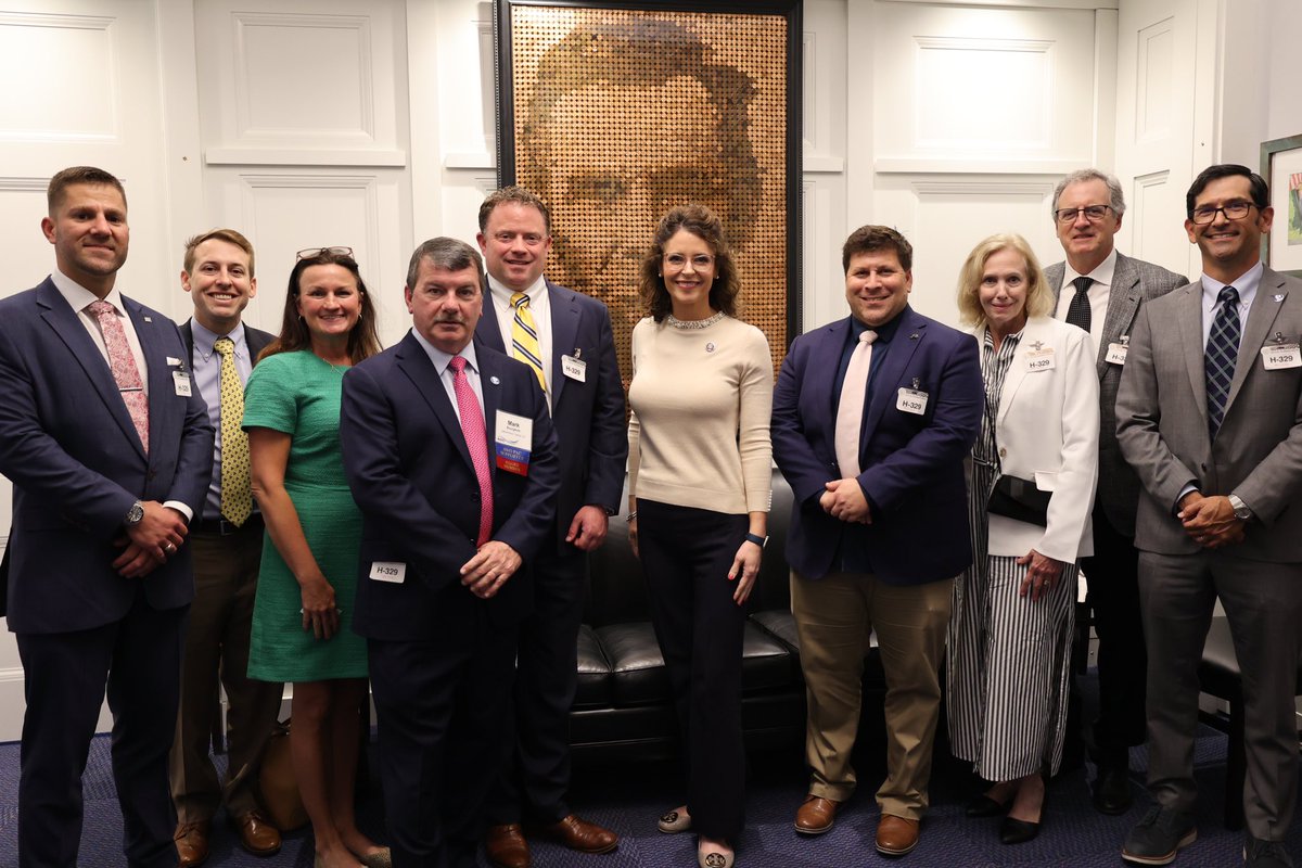 Thanks to folks from the American Waterways Operators for meeting with me in D.C. and catching me up on their projects and priorities. They are working hard to make maritime transportation and shipping safe and efficient.