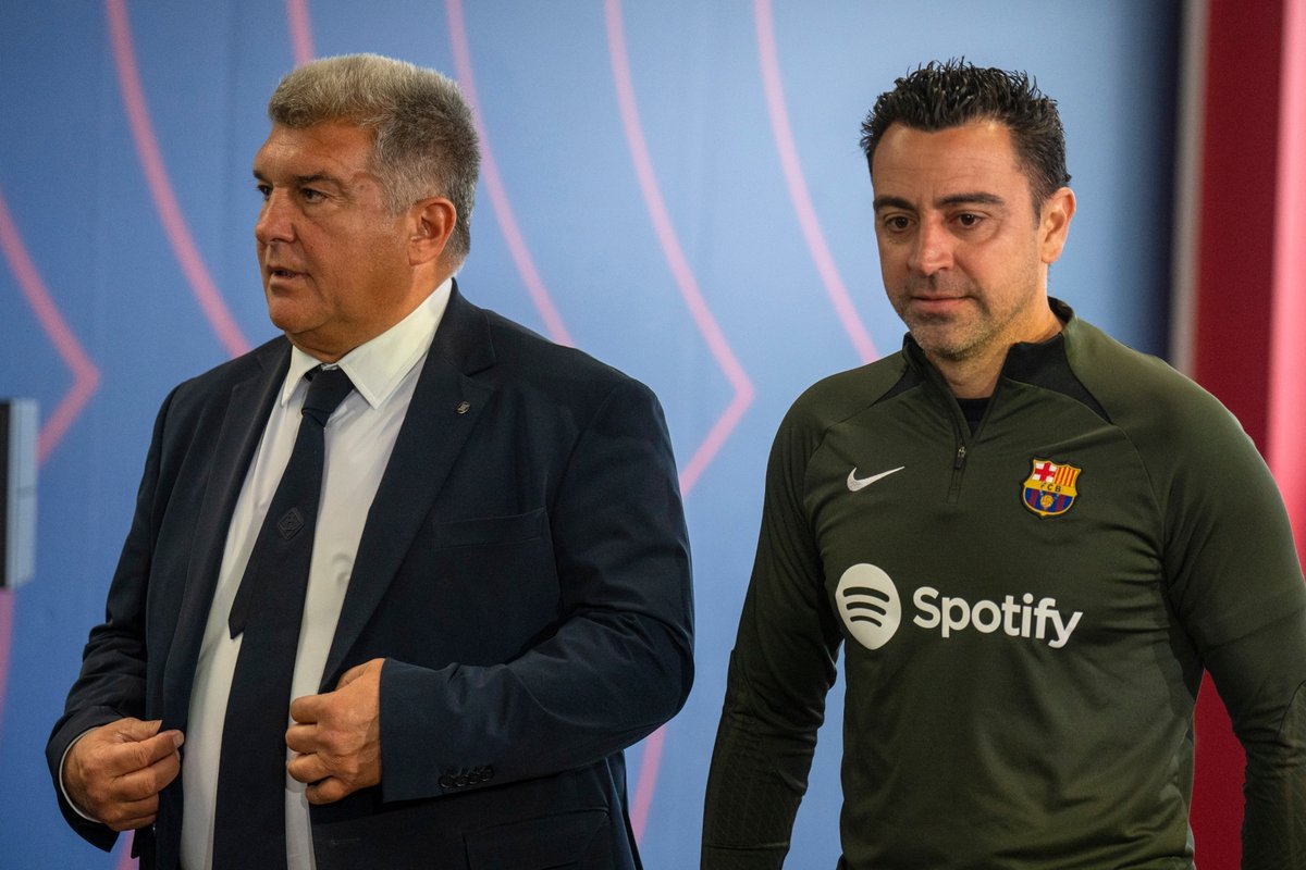 #TuDiràs | ⏰ 22:30h-1h 🎙️ @gerardbellera 💥 EL FUTUR DE XAVI 🗣️ @martinezferran, @yorkoyen i @marcmarba 🏆 Prèvia Final Copa de la Reina 🌍 'La volta al món' amb @JoanCami i @JaumeNaveira