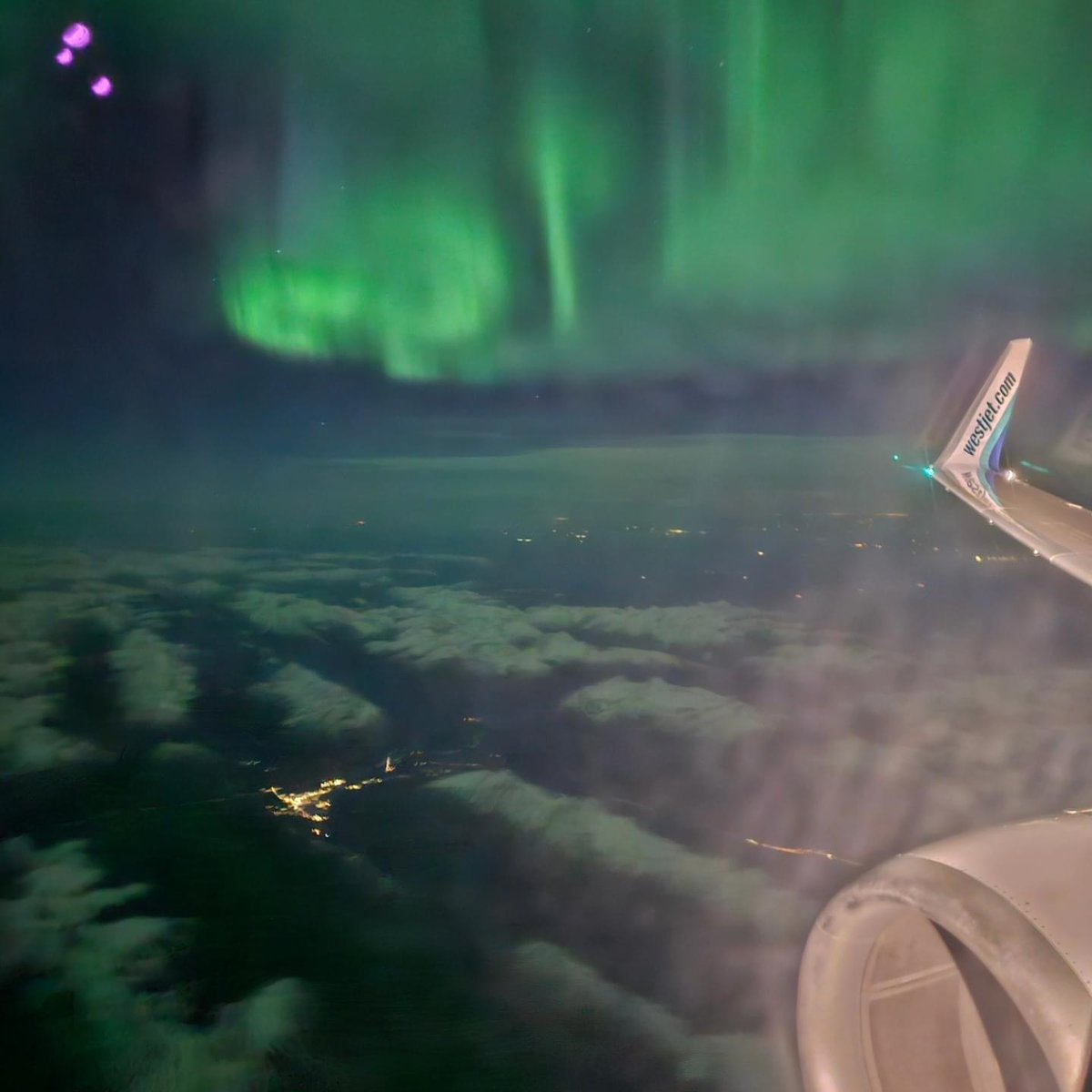 What could make a delayed, late-night flight more bearable after a long work week? A front row seat to the #auroraborealis would do the trick! 

Our Service Manager, Bryan Davies enjoyed a flight through the #northernlights last week. Thank you for your hard work and commitment!