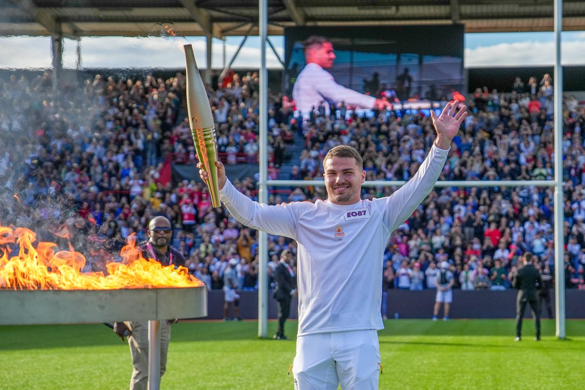 Tu as mis le feu à Toulouse ce soir, on a hâte que tu le mettes sur le terrain cet été pour les Jeux de #Paris2024. Merci Antoine 🔥