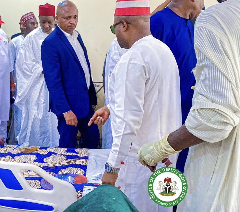 I joined our national leader, Sen Rabiu Musa Kwankwaso, to sympathize with the victims of the devastating fire incident in Larabar Abasawa. 

This tragic event has left us all in shock, and we pray that such a calamity never occurs again. 

May the souls of the deceased rest in