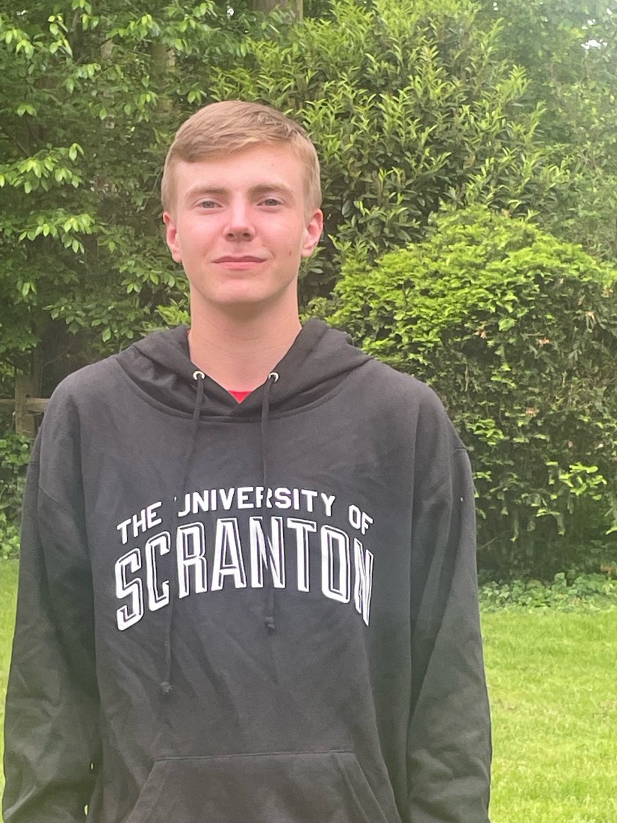 The next @HolyGhostPrep senior to take his #VirtualVictoryLap is Ronan Cahill, who will attend the @univofscranton and will study business & computer science. We wish Ronan the best of luck at Scranton.
#ThinkGhost #UniversityOfScranton #GoRoyals @HGPTennis