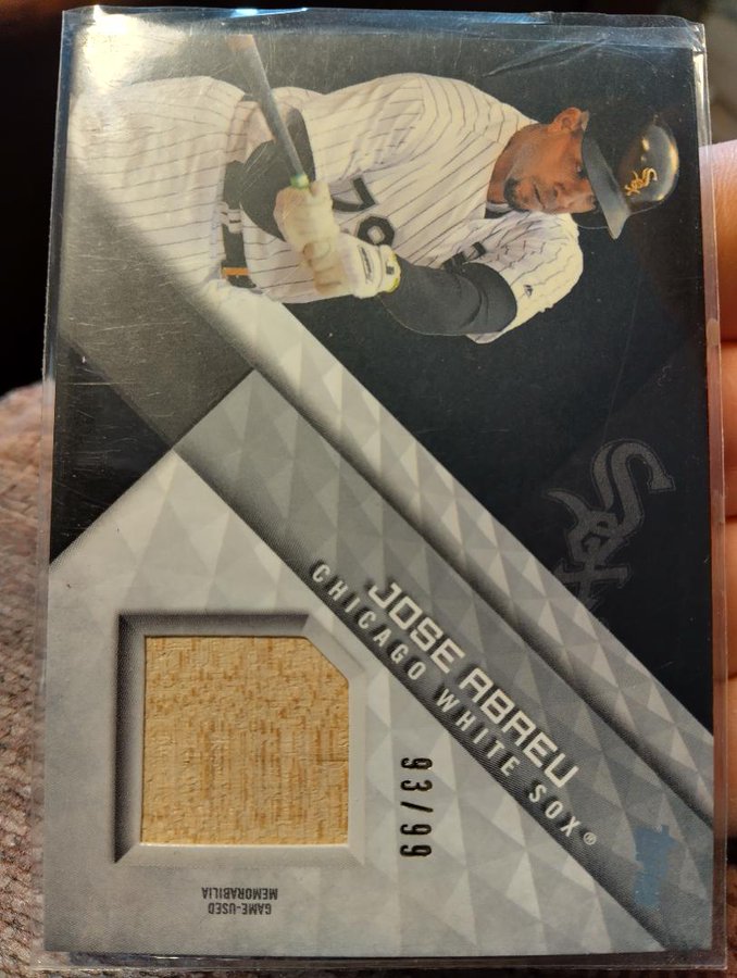 We have here a Baseball 2018 Jose Abreu #WhiteSox Topps Authentic Game Used Jersey Card #MLM-JA, only 93 of 99 made. Asking $4.00. Feel free to make any offers. Retweet or stack if you want. @Hobby_Connector @Acollectorsdrea @sports_sell @CardboardEchoes