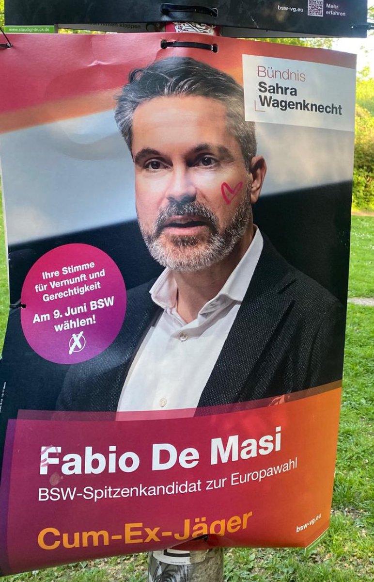 Liebevoller Vandalismus auf meinem Wahlplakat in Hamburg 😘