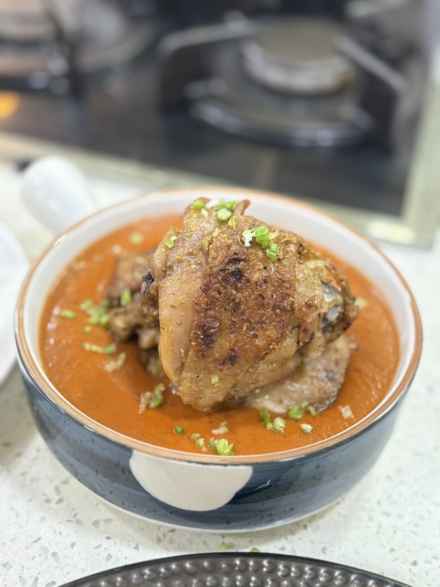 “Let food be thy medicine and medicine be thy food”.
This weekend,stay cheesy and keep eating delicious food.

To register for any o our classes, please call 📞 WhatsApp: +234 811 988 0434
#abujaculinaryschool