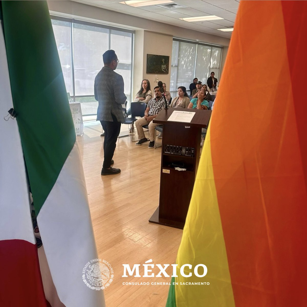 Nuestro consulado ofrece servicios de protege y de visibilidad a las distintas formas de identidad y orientación sexual. Las diferencias nos enriquecen, el respeto nos une y la dignidad nos eleva 🌈. 

 #LGBTQ+ #proteccionconsular #ZonaSegura #ConsuladoMexicano  #Sacramento 2/2