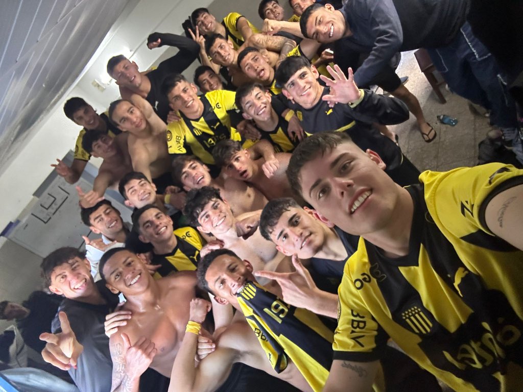 PEÑAROL.