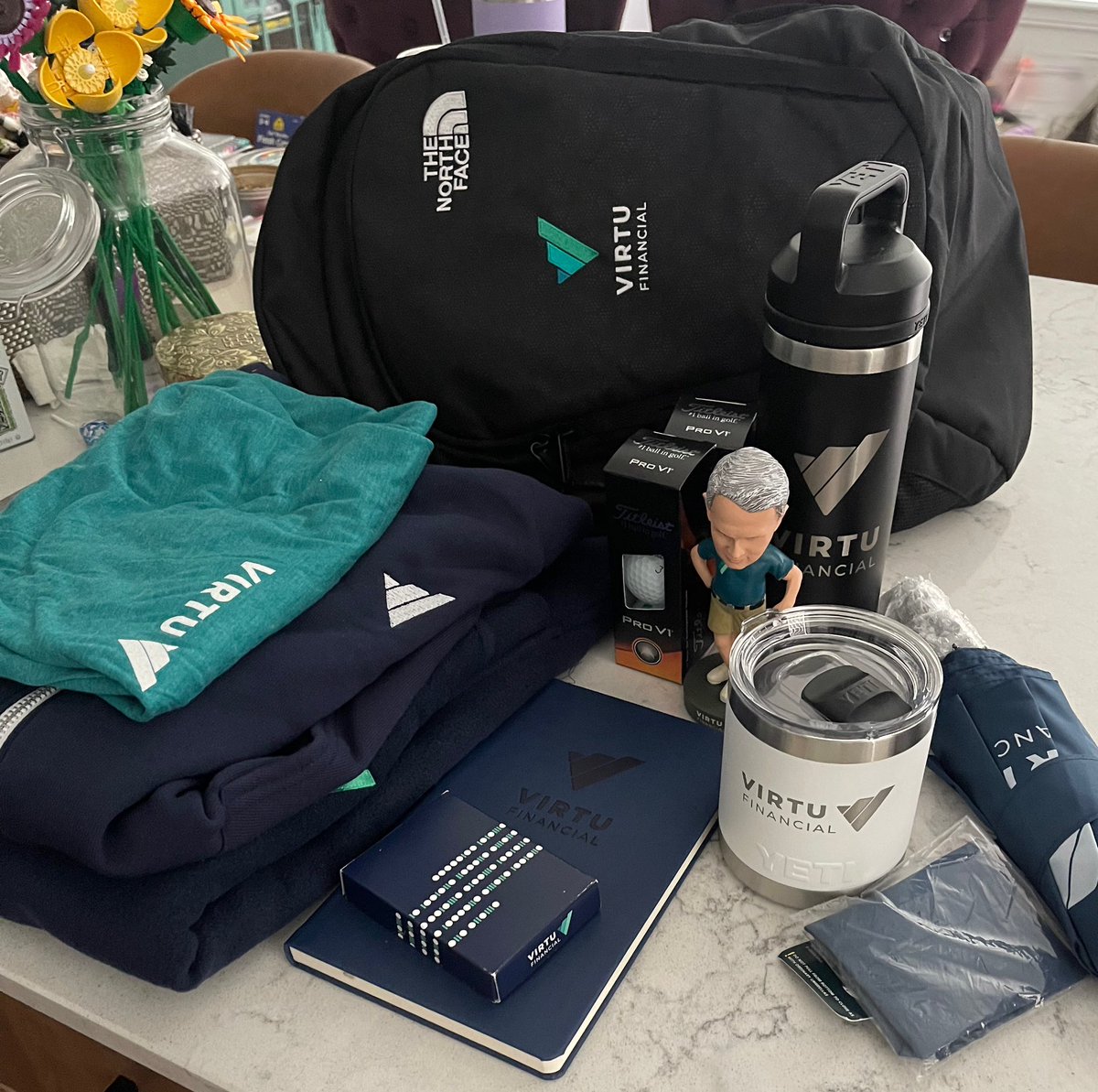 OMG…just received my Virtu Summer 2024 shill kit! Have you @pulte shills received your kits yet?? 😂😂 Post ‘em up!! Look at that @Dougielarge cutie patootie bobblehead! 😍💋