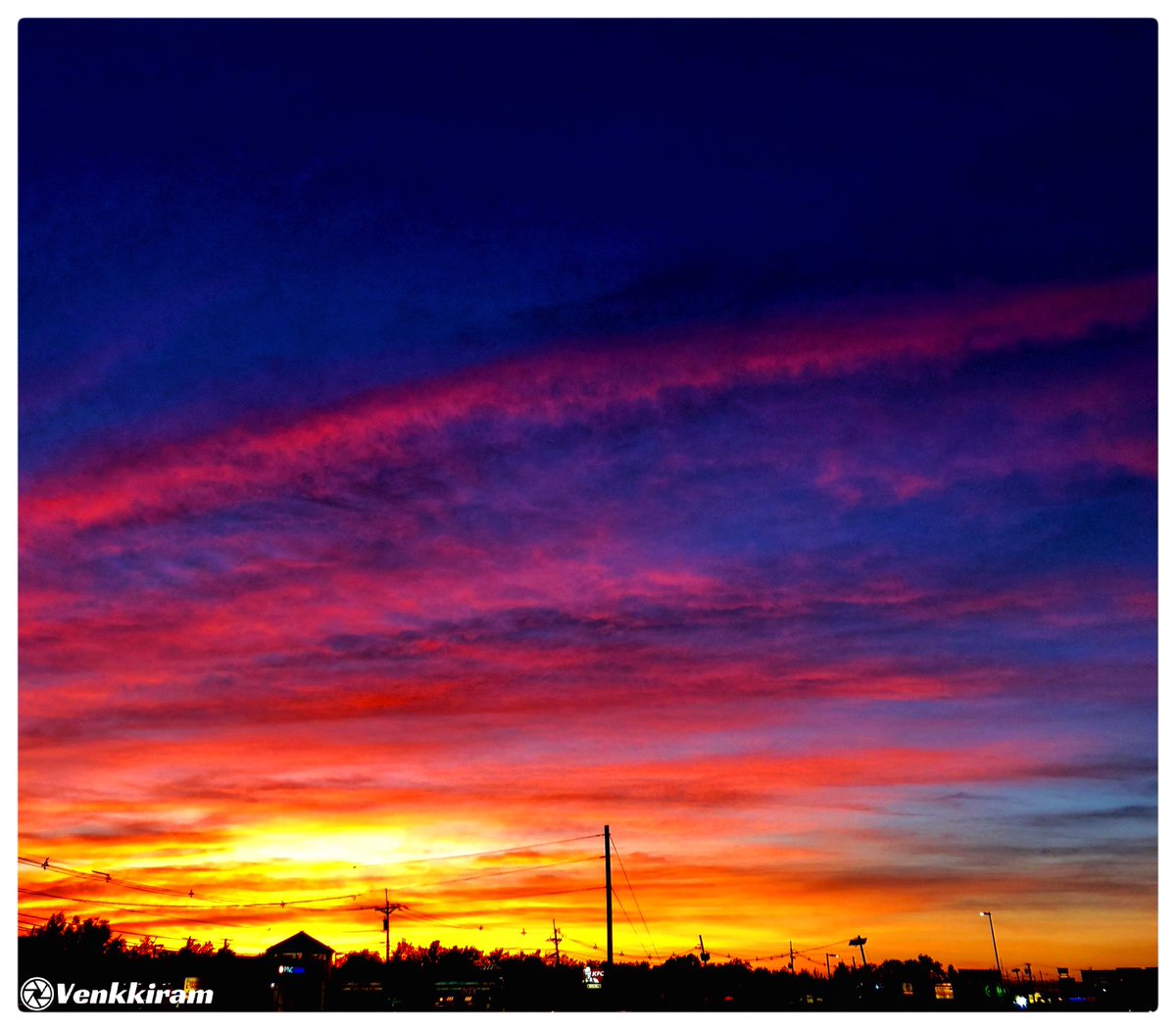 Show me your pastel shots  

Mine, 👇

Pastel #Sunset 🌅 

#nature #sky #cloud #photography #venkkiclicks