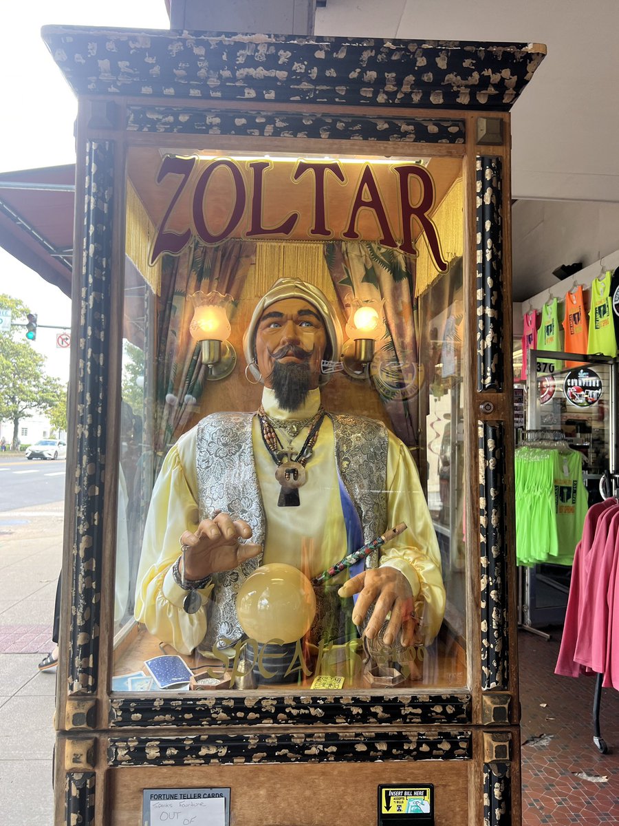 BWinghead's tweet photo. I want to be stoned. ๐๐ #ForThoseThatKnow https://t.co/TZJ9YW99T5