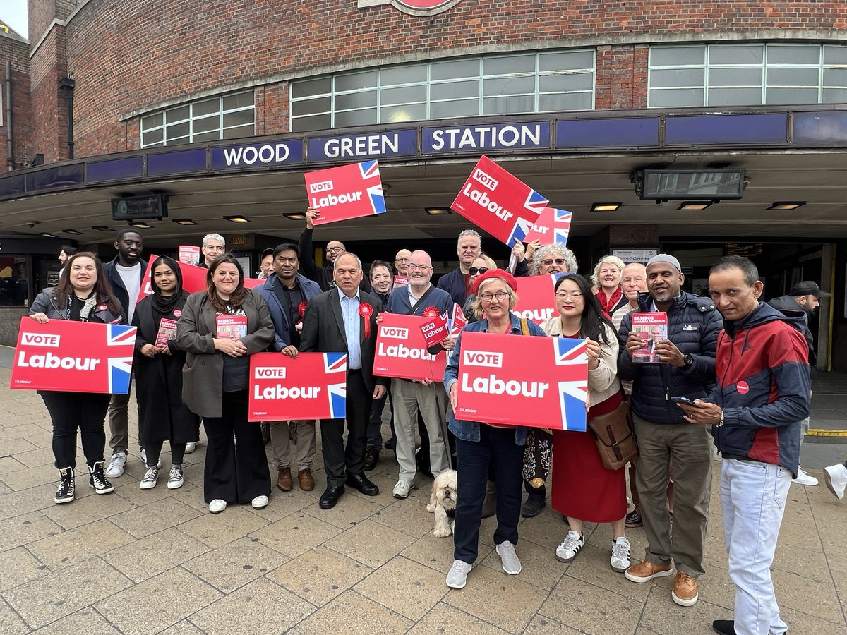 Fantastic turnout to my election launch at #WoodGreen tube station. Strong support for <a href="/UKLabour/">The Labour Party</a> <a href="/SWG_Labour/">Southgate and Wood Green Labour</a> on the #LabourDoorstep  

Vote Labour 🌹 on 4 July