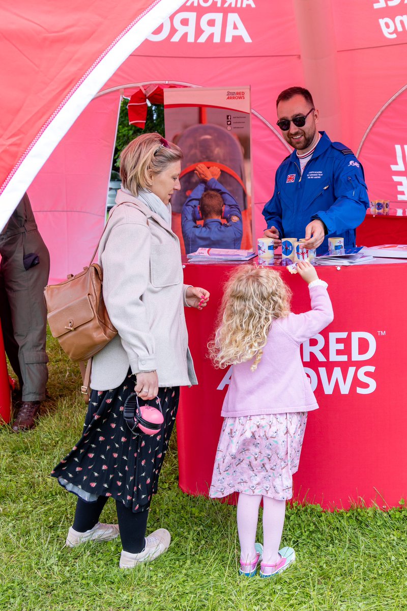 Red Arrows tweet media