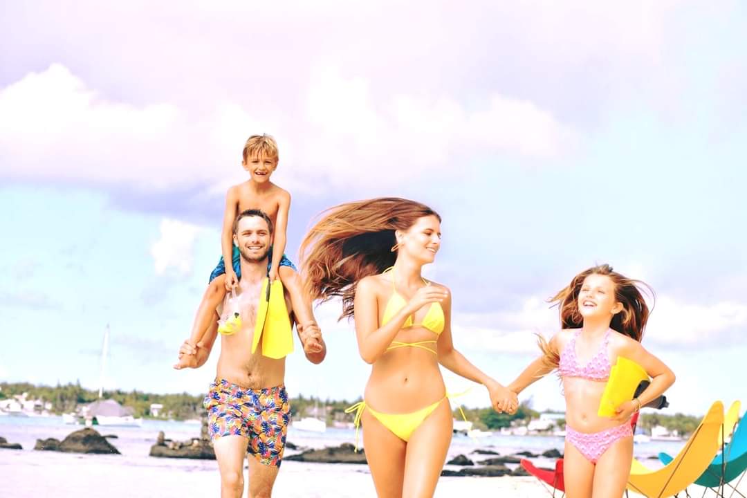 beachtag's tweet photo. 🧡Family
🧡Fun
🧡Beachcomber
Hello June!! Can you feel it!!
🧡https://t.co/THuAoAbMwd
📞+27117595100
#beachcombermauritius #beachcomberhotels #beachcomberexperience #feelgood #getliving #weekendvibes #beachtagholidayshere #beachtagholidaysready #vacayready #weekendvibesset https://t.co/jeeWLor0uM