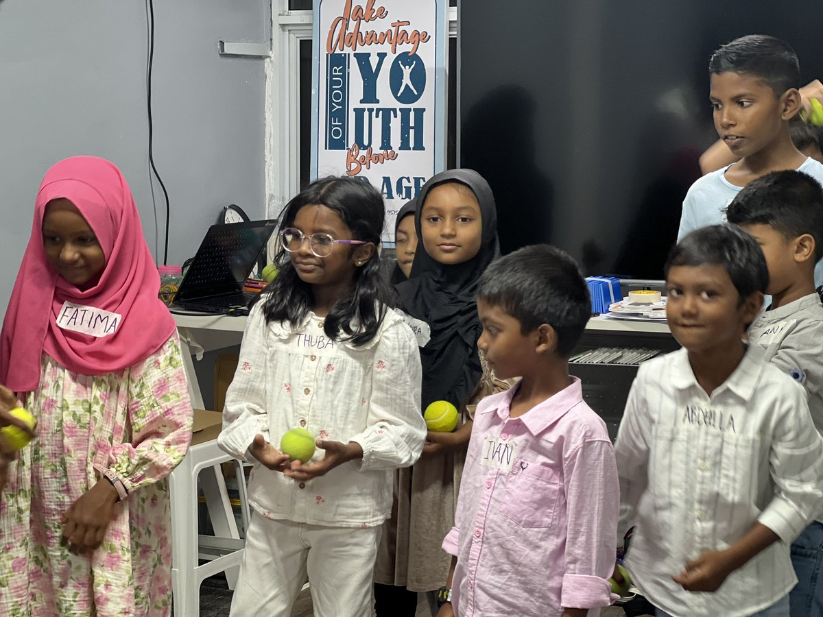 Mv_Peace's tweet photo. Snapshot’s from today’s Kids workshop on "Do You Know Allah", delivered by @CheySobah 

#DoYouKnowAllah
#peacemv https://t.co/N3SRWHlfdC