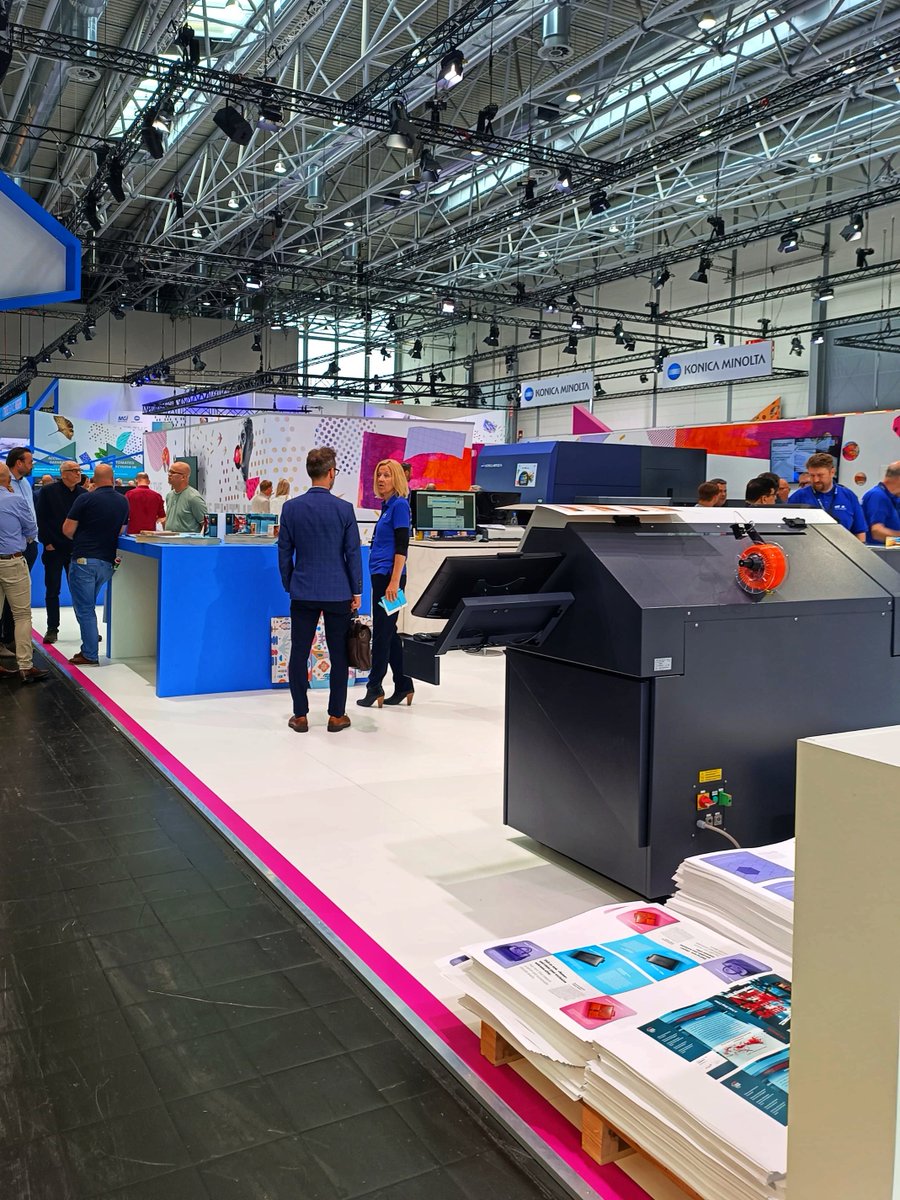 KonicaIndia's tweet photo. We're still buzzing with excitement at drupa 2024! Take a look at these new highlights from our exhibit. Join us at our booth for an in-depth look at our advanced solutions.
Visit Us At : Hall 8b / A40-1 - A40-6
#KonicaMinolta #drupa2024 #SeeThePotential #KonicaMinoltaIndia https://t.co/lGDZ2VhiSX