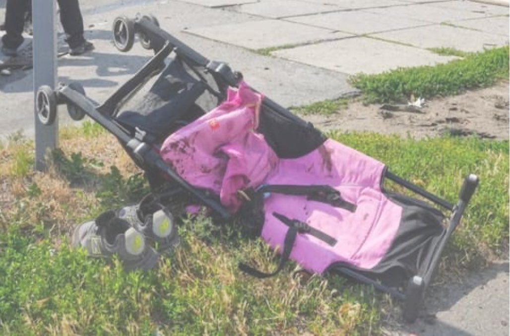 On World #ChildrenDay, we remind that every child has the right to life, protection, and care. War is not a childhood kids deserve.

Today, we mourn more than 500 🇺🇦children killed by #Russia in last 2 years.

Pictured: a stroller of 4 y/o Lisa, killed in Russian missile attack.