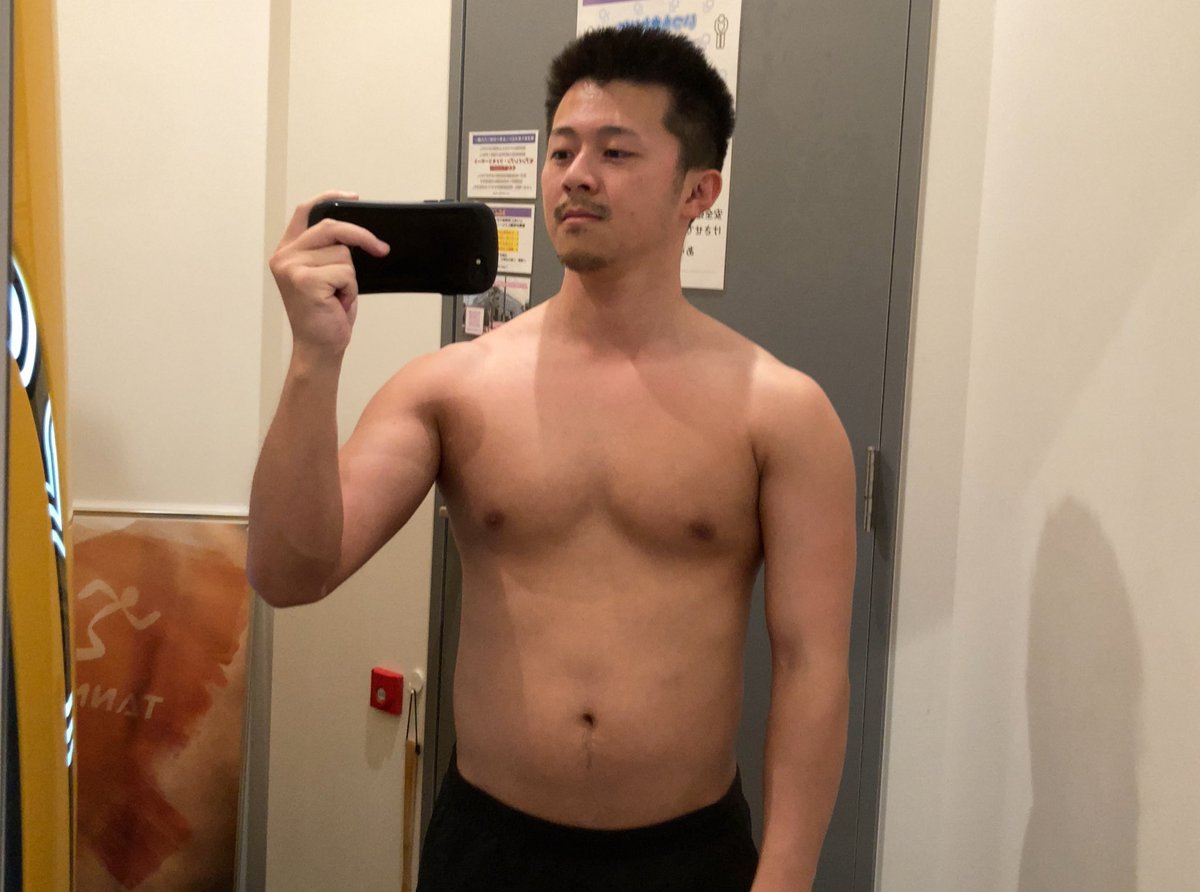 yota230921's tweet photo. 1週間も空けても筋肉痛でやりにくかった38日目/胸/55.6kg

えどパンは透けるので流石にアウトでしたわ https://t.co/Xxmxh7dNuh