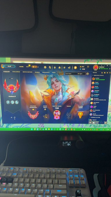 2 pic. After 15 games today I finally hit Grandmaster again - next stop ?? #leagueoflegends #Jungler