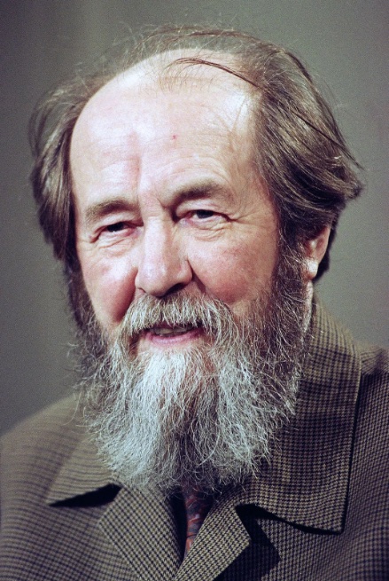 insanokurx's tweet photo. “Hayat insana ucuz şeyin peşinde koşmanın bedelini daima ödetir.”  

#AlexanderSolzhenitsyn https://t.co/kL1HMNmZLR