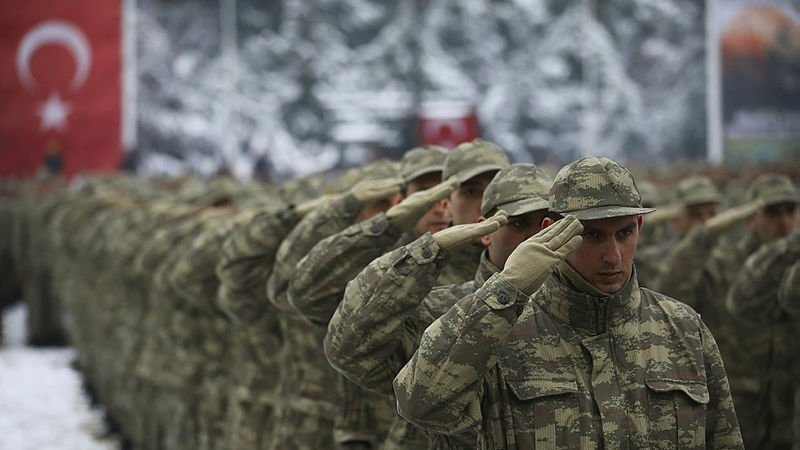 Yaşar Güler'den zorunlu askerlik açıklaması

🇹🇷 Milli Savunma Bakanı Güler:

'Türkiye Cumhuriyeti’nin çocuklarının vatan savunmasında görev alma zorunluluğu olduğu kanaatindeyim.

Bu konuda yaklaşımımız yüzde 50 profesyonel, yüzde 50 zorunlu askerlik şeklindedir.'