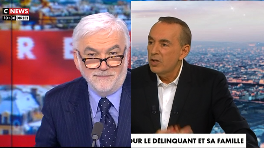 slpng_giants_fr's tweet image. 📺 Clip institutionnel diffusé hier sur #CNews entre #Praud et #Morandini.
Vous percevez l&apos;ironie ? 🤭
