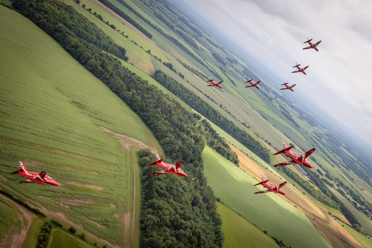 Red Arrows tweet media