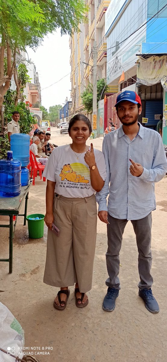 ProfkumarAnil's tweet photo. हम तीन पीढ़ी के लोगों ने एक साथ मतदान कर लोकतंत्र को मजबूती प्रदान करने में अपना योगदान दिया... https://t.co/kVlfd7l8Ha