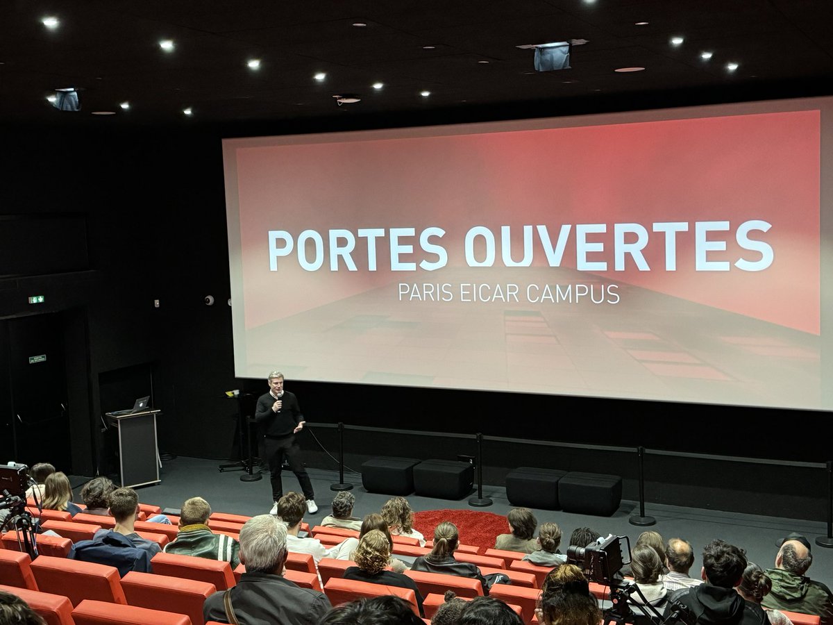 🎤 la parole au Directeur d’EICAR Paris, Frédéric SITTERLÉ, pour une présentation de l’école, des formations, et des opportunités qui attendent nos futurs étudiants.

#JPO #portesouvertes #CinemaLovers
